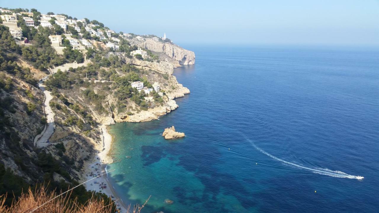 JAVEA - La Isla Bagian luar foto
