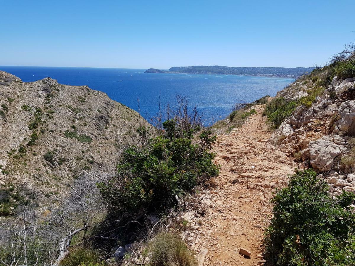JAVEA - La Isla Bagian luar foto