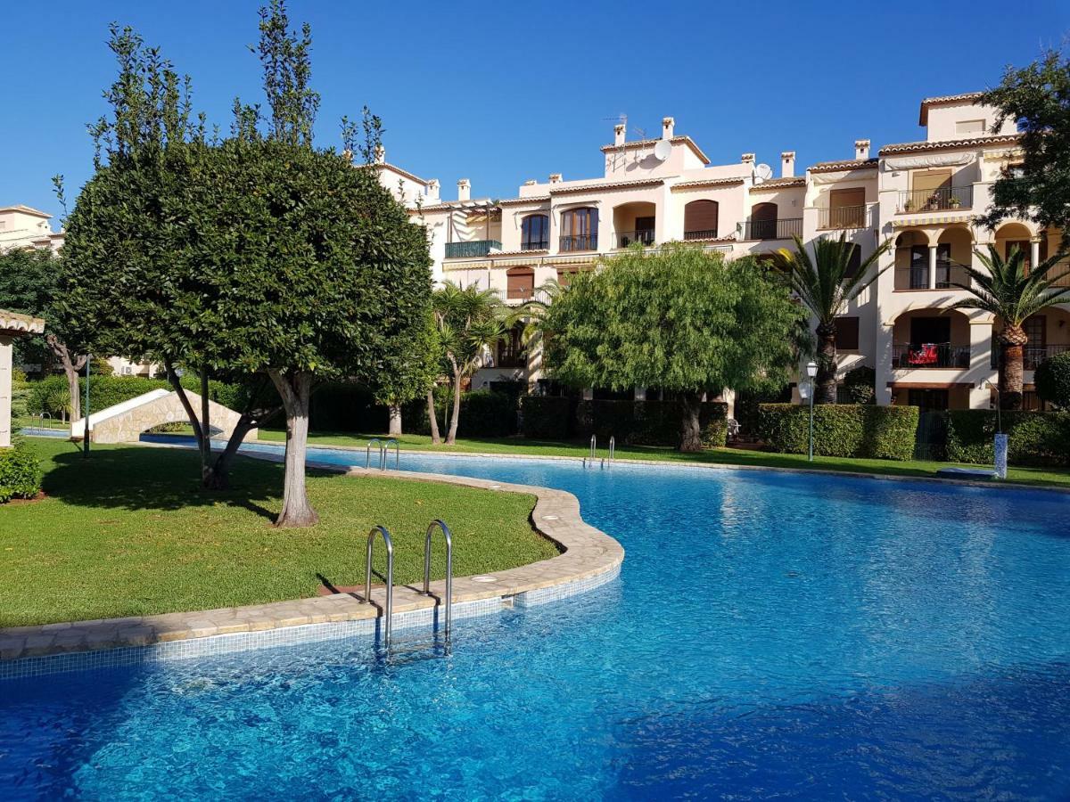 JAVEA - La Isla Bagian luar foto