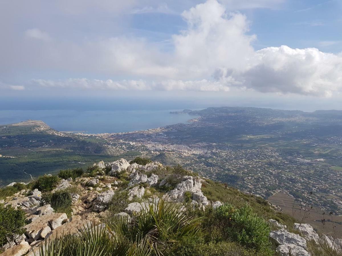 JAVEA - La Isla Bagian luar foto