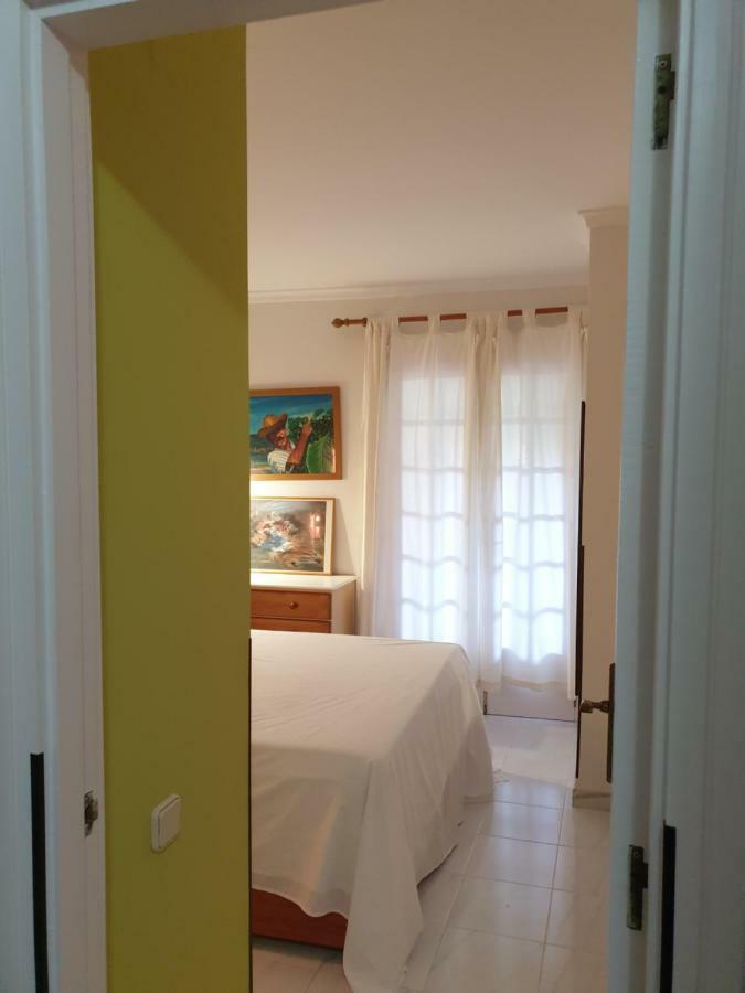 JAVEA - La Isla Bagian luar foto